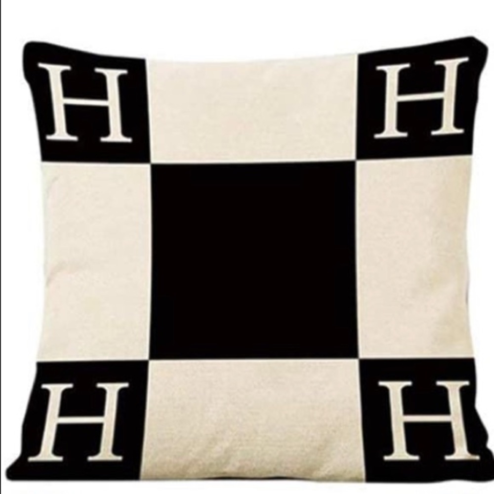 H Pillow Case